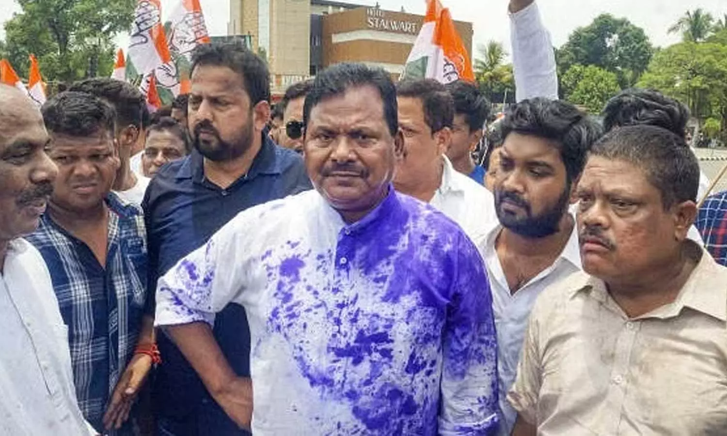 Odisha Congress chief smeared with ink, state headquarters vandalised Odisha Congress chief smeared with ink, state headquarters vandalised