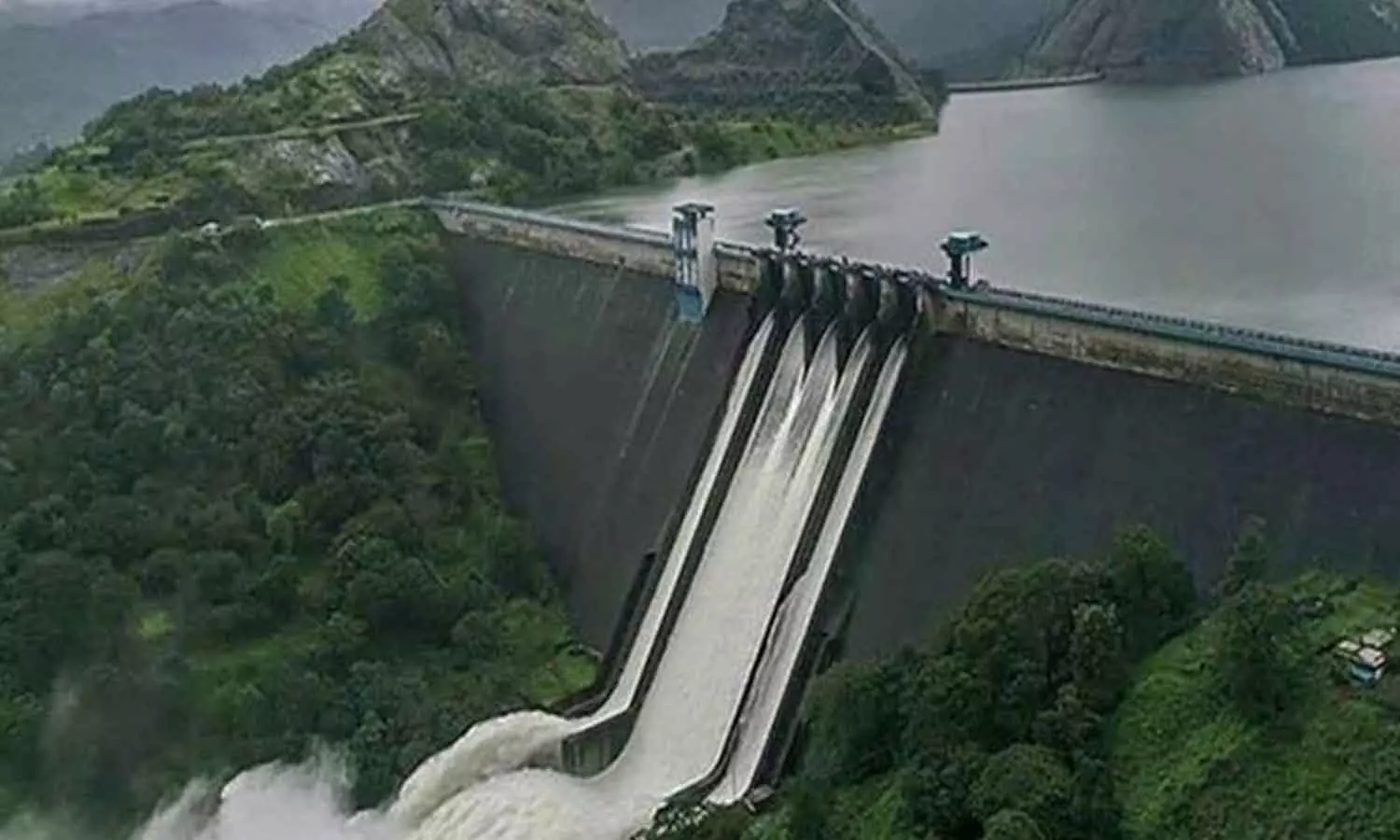 Edamalayar case: 44 accused sentenced to three year imprisonment Edamalayar case: 44 accused sentenced to three year imprisonment