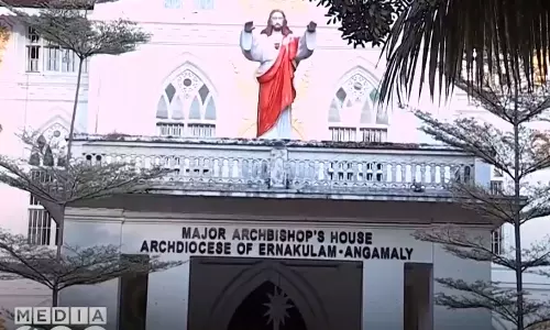 Ernakulam Angamaly priests,Kerala uniform mass row,Syro-Malabar Church,latest malayalam news,കുര്‍ബാന തര്‍ക്കം,ആര്‍ച്ച് ബിഷപ്പിന്‍റെ മുന്നറിയിപ്പ്,എറണാകുളം അങ്കമാലി അതിരൂപത