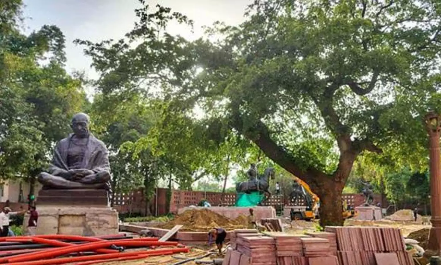 Relocating the statue in the Parliament premises; Minority organizations protest at Jantarmantar,latest news,പാർലമെന്റ് വളപ്പിലെ പ്രതിമ മാറ്റി സ്ഥാപിക്കൽ; ജന്തർമന്തറിൽ പ്രതിഷേധിച്ച് ന്യൂനപക്ഷ സംഘടനകൾ