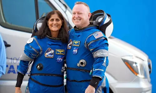 ബഹിരാകാശ പേടകത്തിന് സാ​ങ്കേതിക തകരാർ: സുനിത വില്യംസിന്റെ ഭൂമിയിലേക്കുള്ള മടക്കം നീളുന്നു