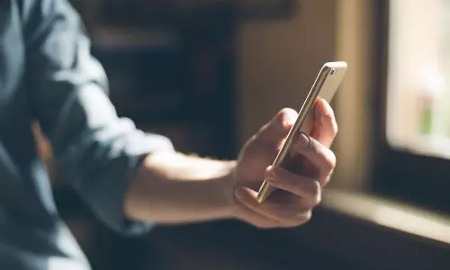 UAE: MoHRE Unveils Video Call Service For Customers Through Its Application UAE: MoHRE Unveils Video Call Service For Customers Through Its Application