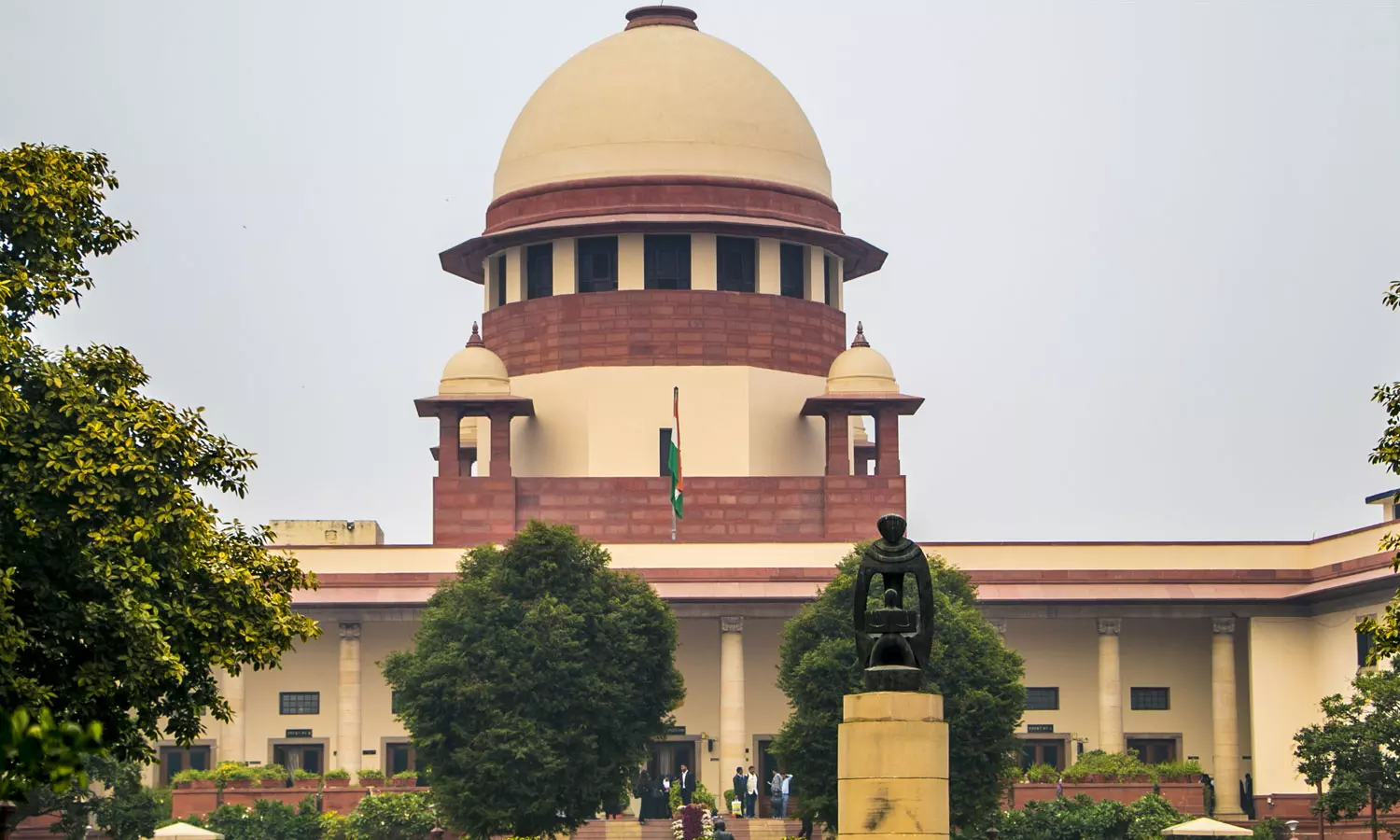 SC criticizes Bihar teachers opposing quality test SC criticizes Bihar teachers opposing quality test
