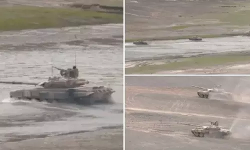 5 Army soldiers killed