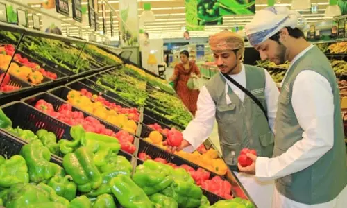 ഒമാനിൽ പണപ്പെരുപ്പം 0.9 ശതമാനം ഉയർന്നു