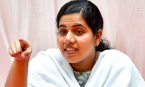 Haughty behavior caused contempt among the people; CPM district committee severely criticized the mayor,arya rajenderan,latest news malayalamഅഹങ്കാരം നിറഞ്ഞ പെരുമാറ്റം ജനങ്ങൾക്കിടയിൽ അവമതിപ്പുണ്ടാക്കി; സി.പി.എം ജില്ലാ കമ്മിറ്റിയിൽ മേയർക്ക് രൂക്ഷവിമർശനം