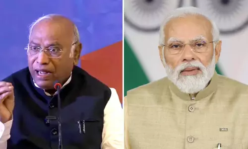 kharge vs modi