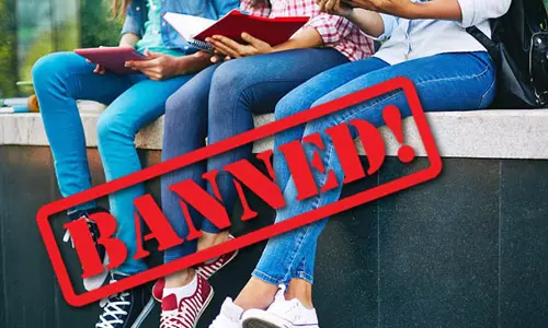 Chembur college , jeans ban,hijab ban,Chembur collegehijab ban,latest national news,ഹിജാബ് വിലക്ക്,മുംബൈ,ചെമ്പൂർ ആചാര്യ മറാത്തെ കോളജ്,ജീന്സ് വിലക്കി,കീറിയ ജീന്സിന് വിലക്ക് Chembur college , jeans ban,hijab ban,Chembur collegehijab ban,latest national news,ഹിജാബ് വിലക്ക്,മുംബൈ,ചെമ്പൂർ ആചാര്യ മറാത്തെ കോളജ്,ജീന്സ് വിലക്കി,കീറിയ ജീന്സിന് വിലക്ക്