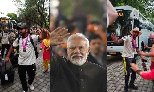 പ്രധാനമന്ത്രിയുമായി കൂടിക്കാഴ്ച, മുംബൈയിൽ റോഡ് ഷോ: ഇന്ത്യൻ ടീമിനെ കാത്തിരിക്കുന്നത്...