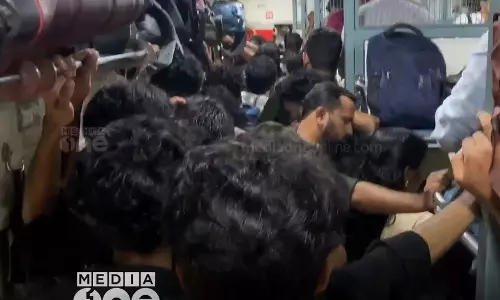 നേത്രാവതിയിൽ ജനറൽ കോച്ചുകൾ കൂട്ടണം; പുതിയ ട്രെയിനിനും പരിഹരിക്കാനാവാതെ വടക്കൻ കേരളത്തിലെ യാത്രാദുരിതം