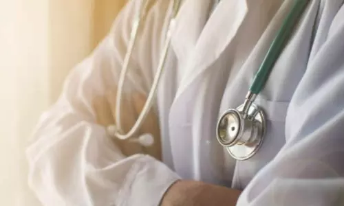 17% wanted, only 5% received: PG Doctors Association says stipend hike unacceptable,latest newsവേണ്ടിയിരുന്നത് 17%, ലഭിച്ചത് 5% മാത്രം: സ്റ്റൈപ്പൻഡ് വർധനവ് അംഗീകരിക്കാനാവില്ലെന്ന് പി.ജി ഡോക്ടേഴ്സ് അസോസിയേഷൻ