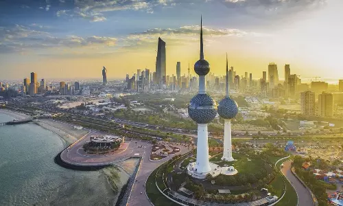 കുവൈത്തിൽ  താമസ നിയമലംഘകരെ കണ്ടെത്താൻ പരിശോധന ശക്തം