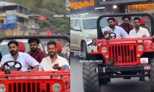 Akash Thillankeri,kannur,MVDKerala,ആകാശ് തില്ലങ്കേരി,കണ്ണൂര്,നിയമലംഘനം Akash Thillankeri,kannur,MVDKerala,ആകാശ് തില്ലങ്കേരി,കണ്ണൂര്,നിയമലംഘനം