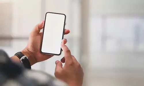 Consumer Court,kochi,latest malayalam news,എറണാകുളം ജില്ലാ ഉപഭോക്തൃ തർക്ക പരിഹാര കോടതി,മൊബൈല്‍ ഫോണ്‍,റെഡ്മി മൊബൈല്‍,