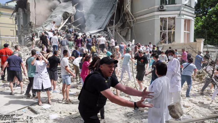 missile strikes childrens hospital missile strikes childrens hospital