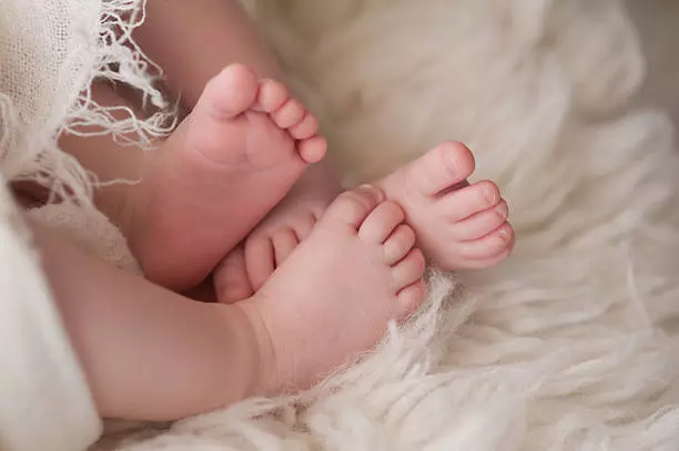 twins foot