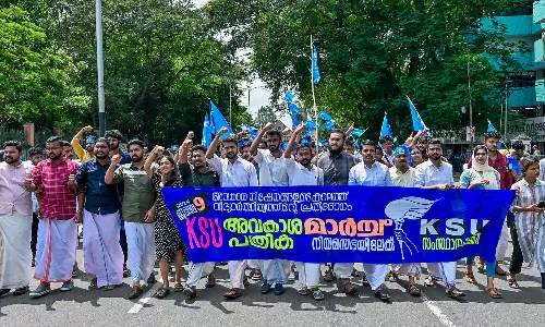 The police registers case against the right march of the KSU state committee to the Kerala assembly