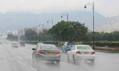 ഒമാനിലെ മൂന്ന് ഗവർണറേറ്റുകളിൽ ഇന്ന് ഒറ്റപ്പെട്ട മഴയ്ക്ക് സാധ്യത