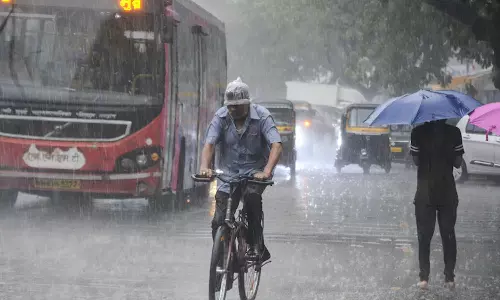 The rainy season is coming; Warning to be careful,latest news malayalamവരുന്നത് പെരുമഴക്കാലം; ജാ​ഗ്രത വേണമെന്ന് മുന്നറിയിപ്പ്