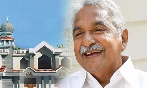 മൊകേരി പള്ളിയും ഉമ്മന്‍ ചാണ്ടിയും