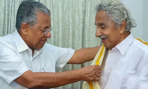 രണ്ടുചേരിയിലെങ്കിലും ആ സൗഹൃദം വളരെ വലുത്- ഉമ്മൻചാണ്ടിയെ ഓർത്ത് പിണറായി വിജയൻ