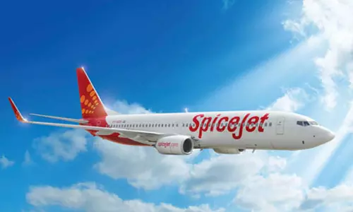 അനിശ്ചിതമായി നീട്ടി സ്പൈസ് ജെറ്റ്; നിരവധിതവണ സമയം മാറ്റുന്നതായി പരാതി അനിശ്ചിതമായി നീട്ടി സ്പൈസ് ജെറ്റ്; നിരവധിതവണ സമയം മാറ്റുന്നതായി പരാതി