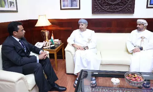 മസ്‌കത്ത് വാദികബീർ വെടിവെപ്പ്: ഇന്ത്യ,പാക്കിസ്താൻ അംബാസഡർമാരെ സന്ദർശിച്ച് ഒമാനി അധികൃതർ അനുശോചനമറിയിച്ചു