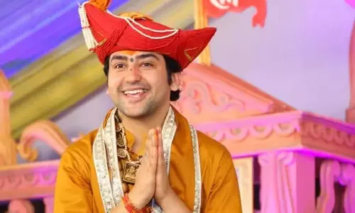 Pandit Dhirendra Shastri of Bageshwar Dham gives an ultimatum to the shopkeepers to put up the name plate, name place controversy, Kanwar Yatra row