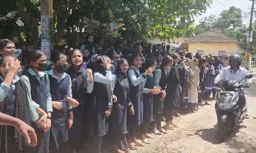 Students blocked the road in Malappuram