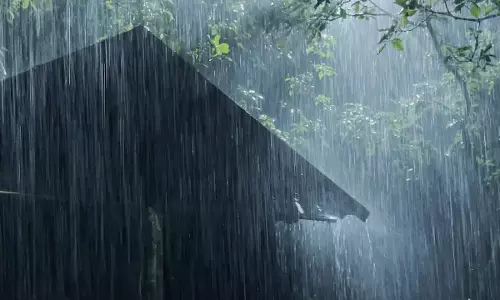 Widespread rain is likely in the state today, as orange alert declared in Pathanamthitta and Idukki districts