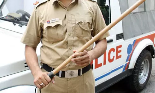 Madhya Pradesh ,MPPolice,police attack, Dalit Manattack,latest national news,crimenews,ദലിത് യുവാവിനെ മര്‍ദിച്ചു,മധ്യപ്രദേശ്,