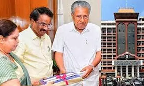 Hema Commission Report: High Court Stays Release, latest news malayalam ഹേമ കമ്മീഷൻ റിപ്പോർട്ട്: പുറത്തുവിടുന്നത് ഹൈക്കോടതി സ്റ്റേ ചെയ്തു