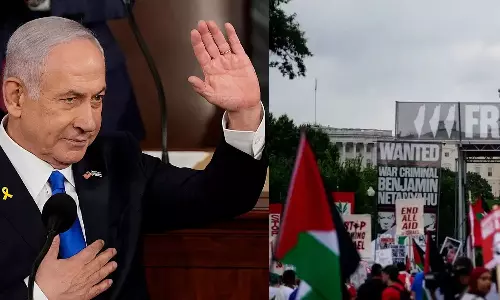 വെടിനിർത്തൽ കരാറിൽ മൗനം പാലിച്ച് അമേരിക്കൻ കോൺഗ്രസിൽ നെതന്യാഹു; പ്രക്ഷോഭകർ  ഇറാൻ പിന്തുണയുള്ള വിഡ്ഢികളെന്ന് പരിഹാസം