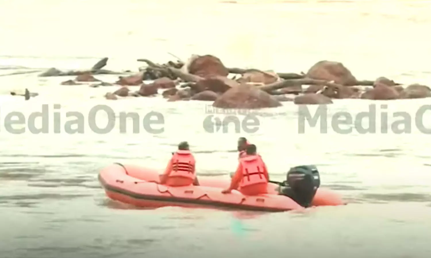 ​ഗം​ഗാവലിയിൽ നിന്നും പുതിയ സി​ഗ്നൽ ലഭിച്ചു; ട്രക്കിന്റേതിന് സമാനമായ സി​ഗ്നലെന്ന് നി​ഗമനം