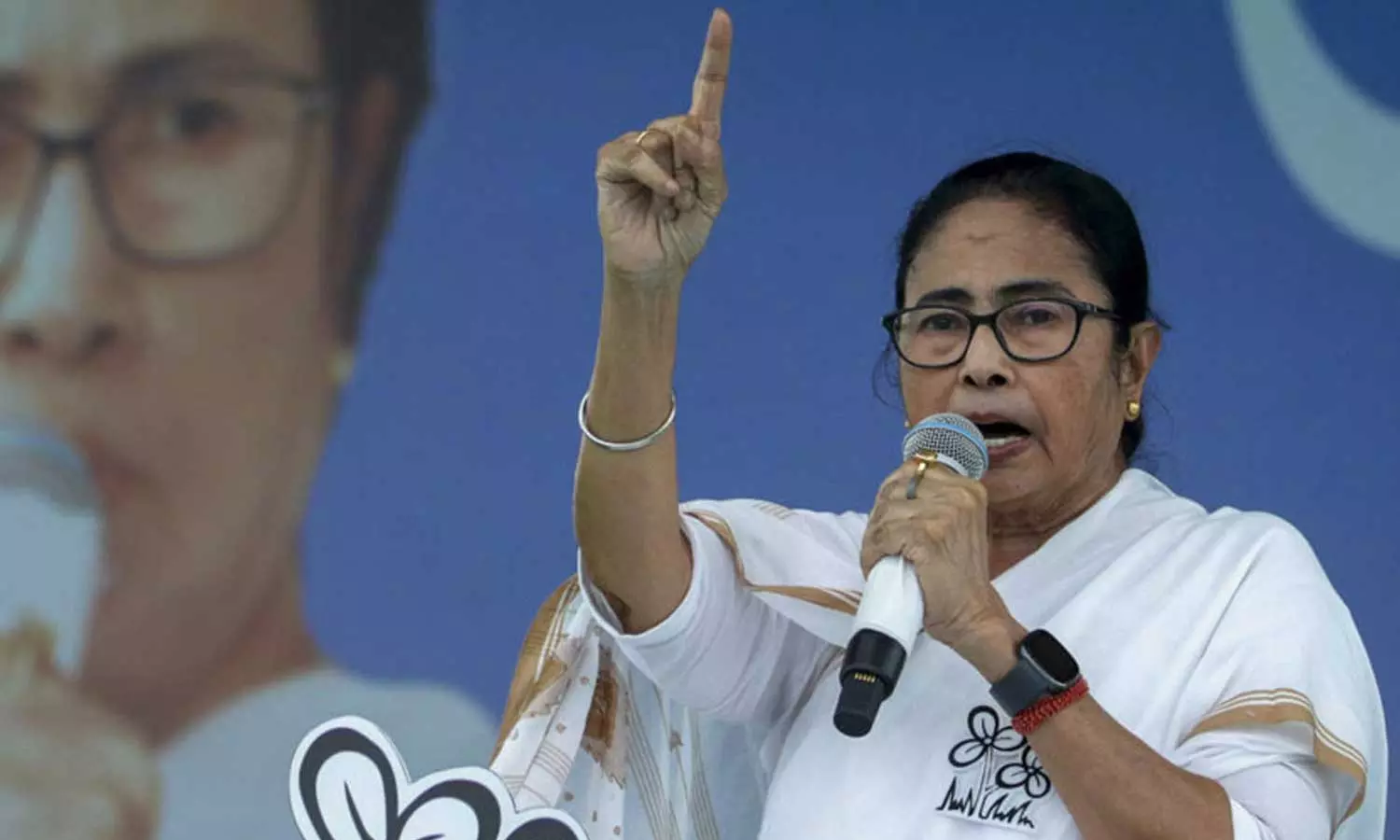 മമത ബാനര്ജി മമത ബാനര്ജി