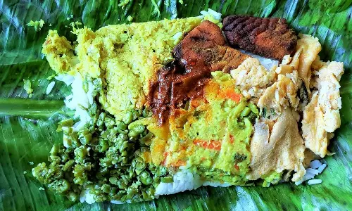 Consumer Court,tamil Nadu,meal,,pickle to meal,Villupuram consumer court,ഊണില്‍ അച്ചാറില്ല,ഉപഭോക്തൃ കോടത്, പൊതിച്ചോര്‍,ഹോട്ടല്‍