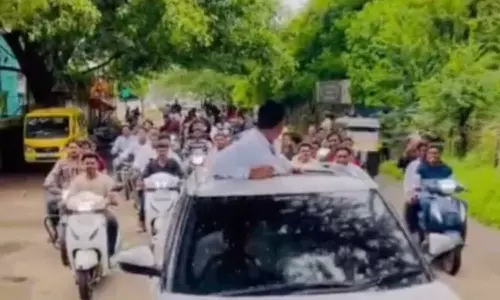 Gangster, Out Of Jail, Holds Comeback Rally, Sent Back To Prison