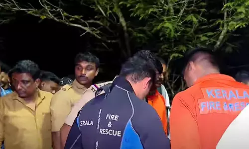 മീൻ പിടിക്കുന്നതിനിടെ വെള്ളത്തിൽ വീണു; കനോലി കനാലിൽ കാണാതായ യുവാവിനായി തെരച്ചിൽ