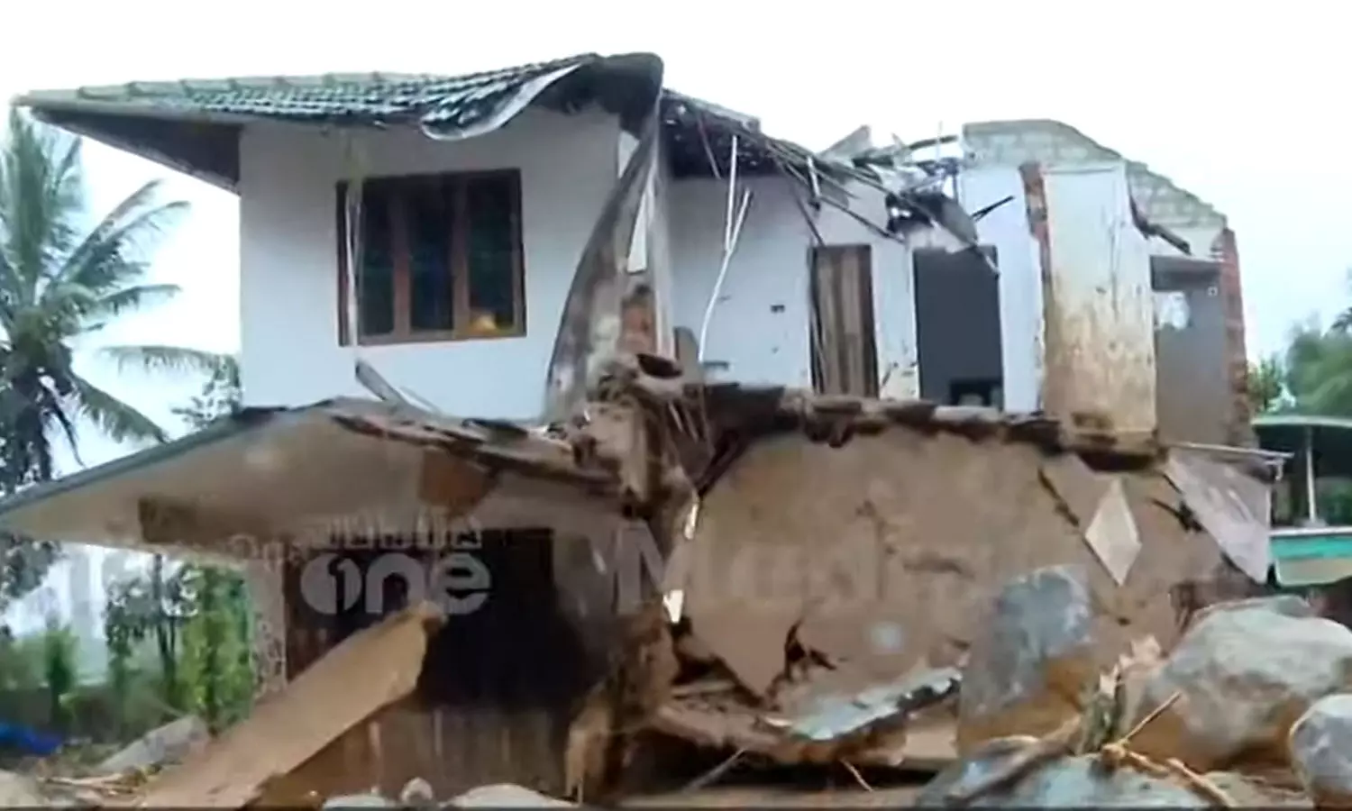 wayanadlandslide ,mundakkai ,rain ,kerala,latest malayalam news,breaking news malayalam,mundakkailandslide,മുണ്ടക്കൈ ഉരുള്പൊട്ടല്,വയനാട്,ചൂരല്മല wayanadlandslide ,mundakkai ,rain ,kerala,latest malayalam news,breaking news malayalam,mundakkailandslide,മുണ്ടക്കൈ ഉരുള്പൊട്ടല്,വയനാട്,ചൂരല്മല