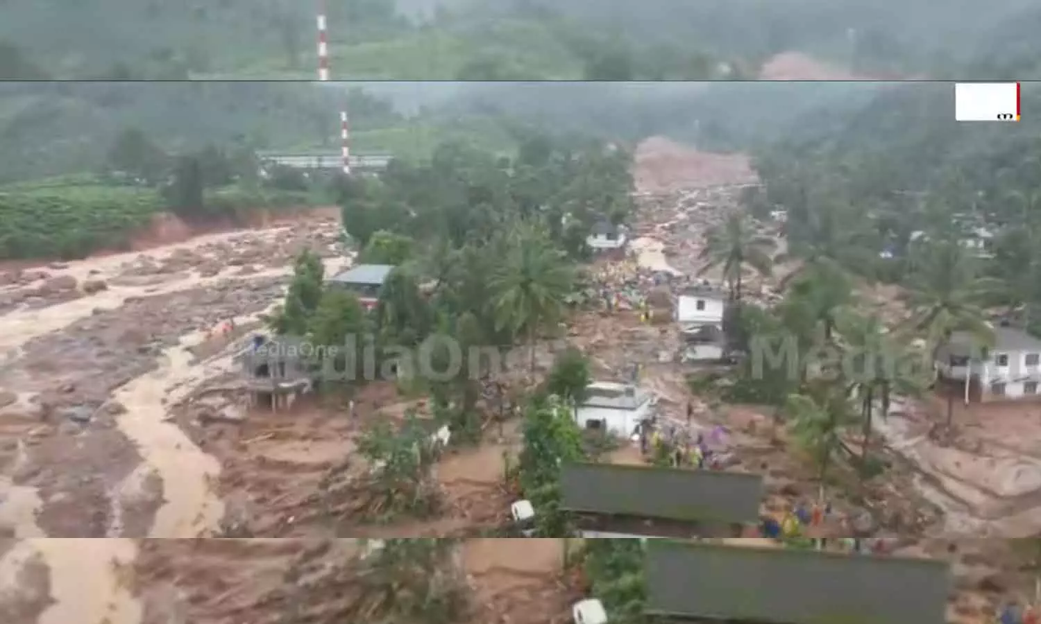 Mundakkai rescue continues