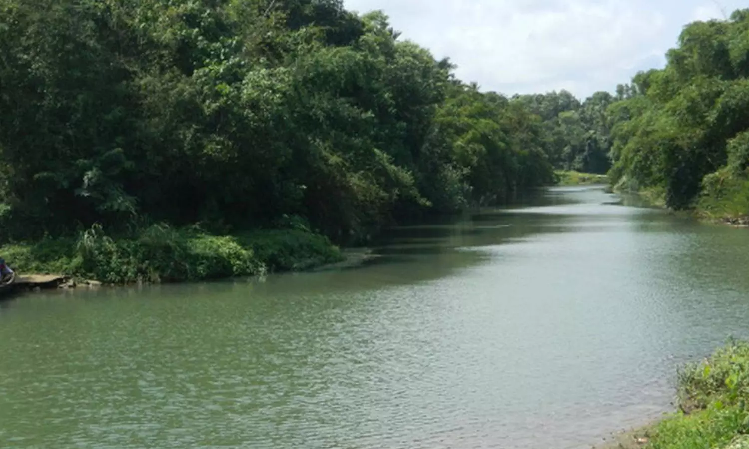 കരമനയാറില് കുടുംബത്തിലെ നാല് പേർ മുങ്ങി മരിച്ചു കരമനയാറില് കുടുംബത്തിലെ നാല് പേർ മുങ്ങി മരിച്ചു