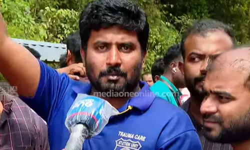 ഒരു ബിസ്ക്കറ്റും ചായയുമാണ് ഇന്ന് കഴിച്ചത്... വേറൊന്നും കിട്ടിയില്ല..; ദുരന്തഭൂമിയിലെ രക്ഷാപ്രവര്‍ത്തകര്‍ക്ക് ഭക്ഷണം കിട്ടിയില്ലെന്ന് പരാതി