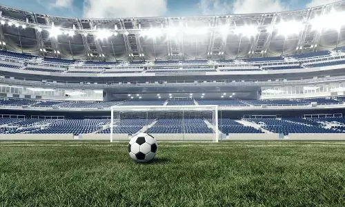 സൗദിയിൽ ആറു ഫുട്ബോൾ ക്ലബുകൾ കൂടി സ്വകാര്യവത്കരിക്കുന്നു സൗദിയിൽ ആറു ഫുട്ബോൾ ക്ലബുകൾ കൂടി സ്വകാര്യവത്കരിക്കുന്നു