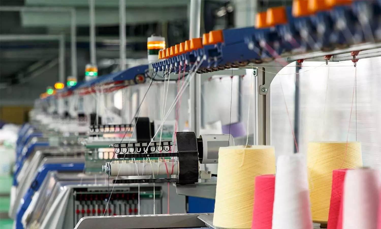 ബംഗ്ലാദേശ് പ്രതിസന്ധി തിരുപ്പൂരിന് നേട്ടമാകുമോ ? വിലയിരുത്തലുകൾ ഇങ്ങനെ ബംഗ്ലാദേശ് പ്രതിസന്ധി തിരുപ്പൂരിന് നേട്ടമാകുമോ ? വിലയിരുത്തലുകൾ ഇങ്ങനെ