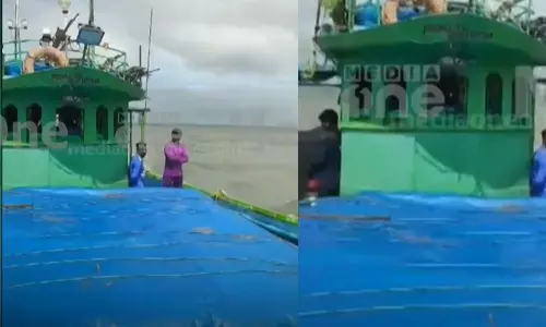 കൊയിലാണ്ടിയില്‍ മത്സ്യബന്ധന ബോട്ടിൽ കുക്കർ പൊട്ടിത്തെറിച്ച് മൂന്നു പേർക്ക് പരിക്ക്