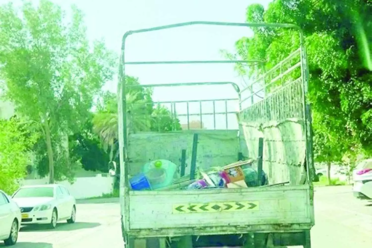 വീടുകളിൽ നിന്ന് പാഴ്വസ്തുക്കൾ ശേഖരിക്കുന്നതിന് കർശന നിയന്ത്രണം ഏർപ്പെടുത്തി മസ്കത്ത് മുനിസിപാലിറ്റി വീടുകളിൽ നിന്ന് പാഴ്വസ്തുക്കൾ ശേഖരിക്കുന്നതിന് കർശന നിയന്ത്രണം ഏർപ്പെടുത്തി മസ്കത്ത് മുനിസിപാലിറ്റി