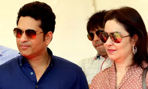 sachin and wife