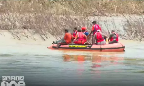 Water level drops in Chaliyar; One more body was found Water level drops in Chaliyar; One more body was found