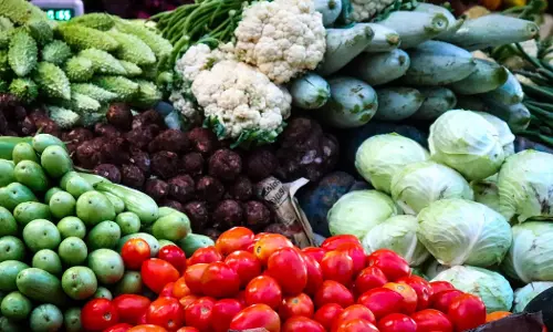 Ministry of Public Health of Qatar has intensified surveillance in local markets to ensure the safety of food items.