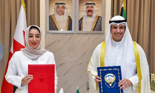 Kuwait And Bahrain Sign Tourism Cooperation Agreement